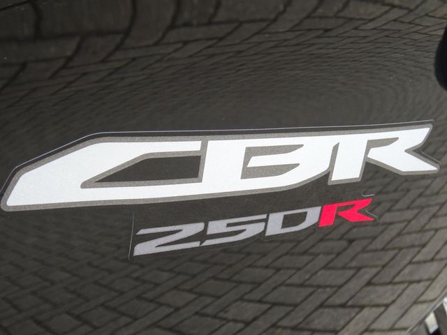 honda - cbr-250-rr