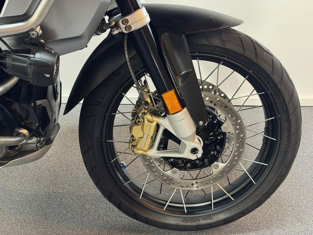 bmw - r-1250-gs-adventure