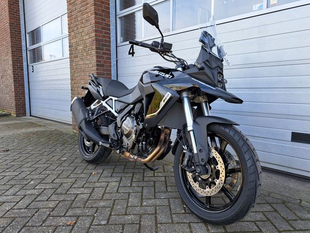 suzuki - v-strom-800