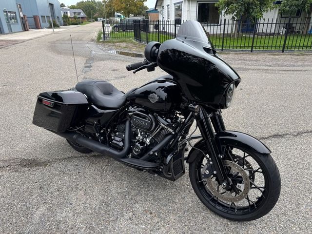 harley-davidson - street-glide-special-flhxs