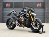 DUCATI STREETFIGHTER V4S