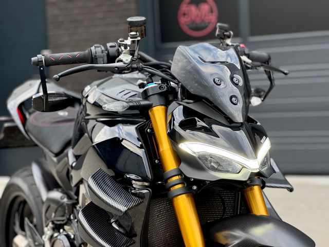 ducati - streetfighter-v4s