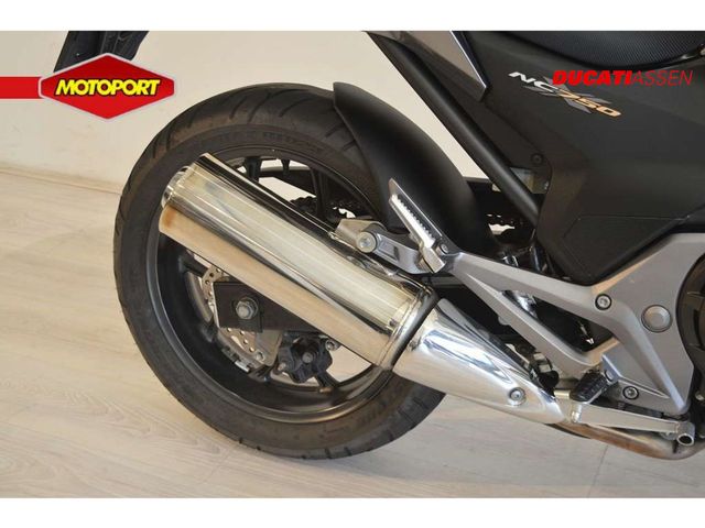 honda - nc-750-x-dct