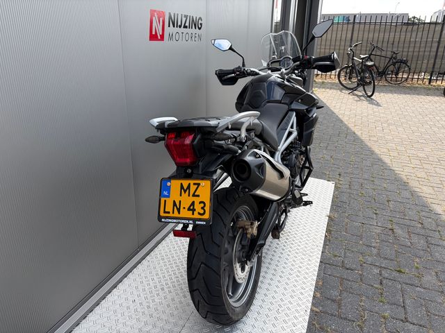triumph - tiger-800