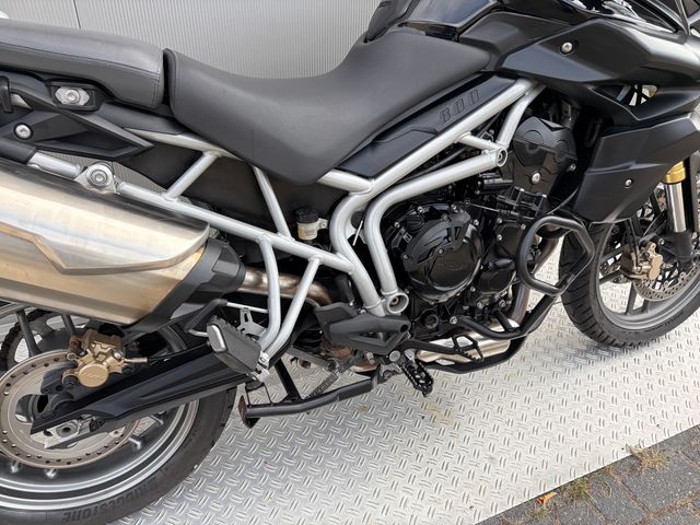 triumph - tiger-800