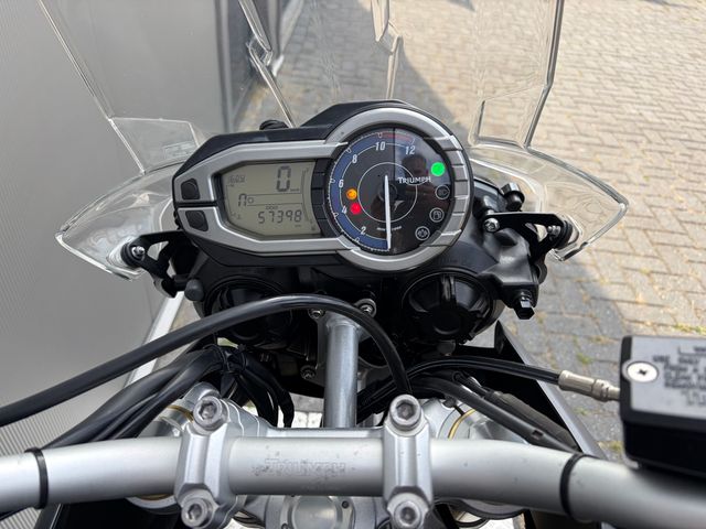 triumph - tiger-800
