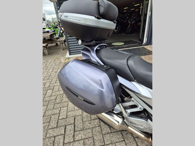 yamaha - fjr-1300