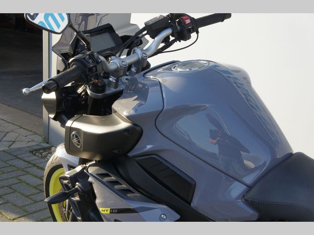 yamaha - mt-10