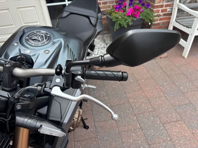 honda - cb-650-r-neo-sports-cafe