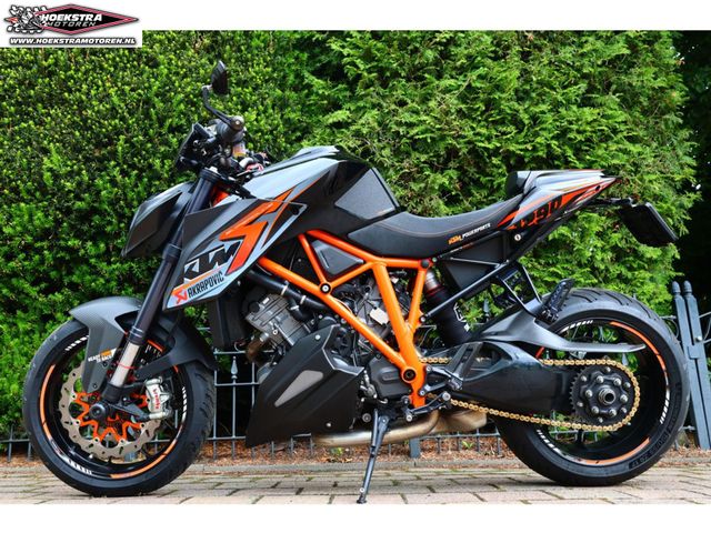 ktm - 1290-super-duke-r