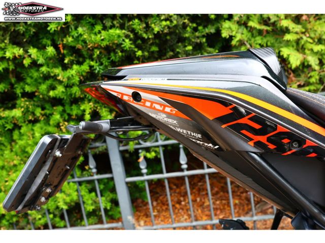 ktm - 1290-super-duke-r