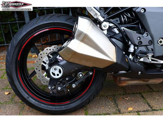 kawasaki - z-1000-sx