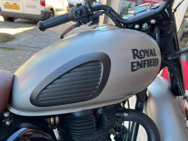 royal-enfield - classic-350