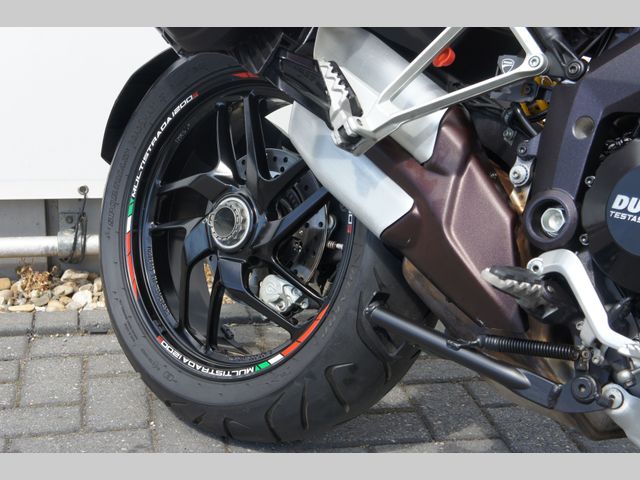 ducati - multistrada-1200-s-granturismo