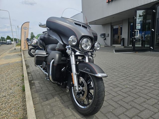 harley-davidson - electra-glide-ultra-limited-flhtk