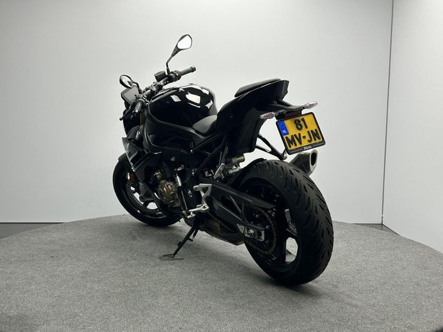 bmw - s-1000-r