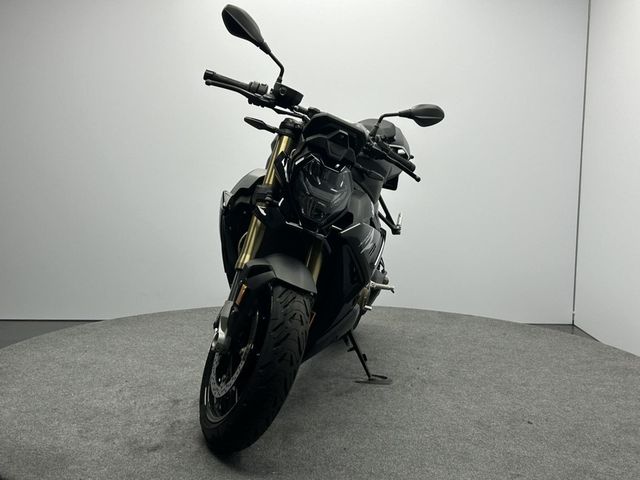 bmw - s-1000-r