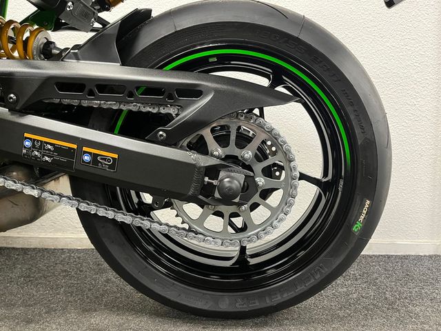kawasaki - z900