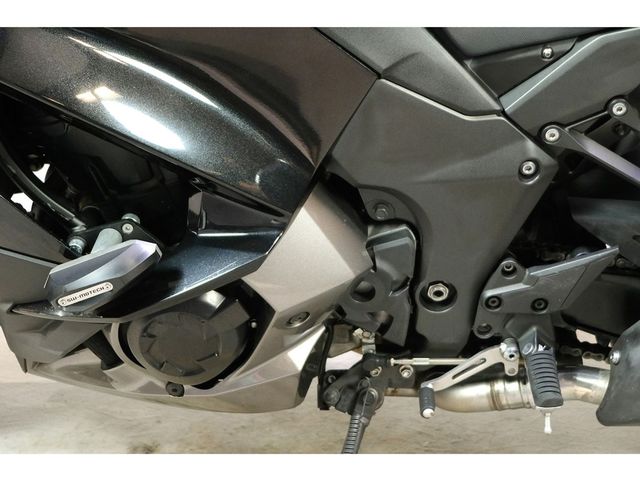 kawasaki - z-1000-sx