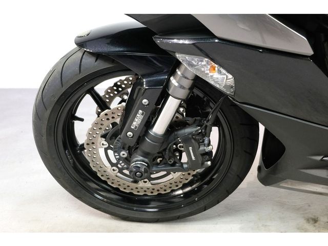 kawasaki - z-1000-sx