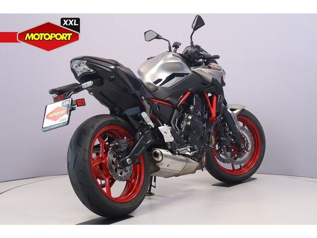 kawasaki - z650