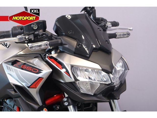 kawasaki - z650