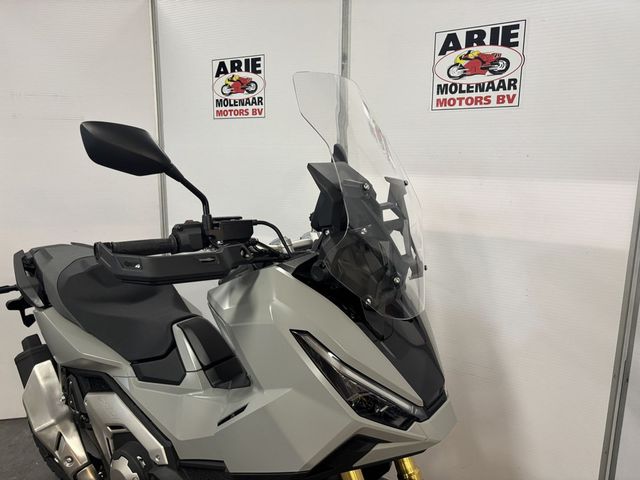 honda - x-adv