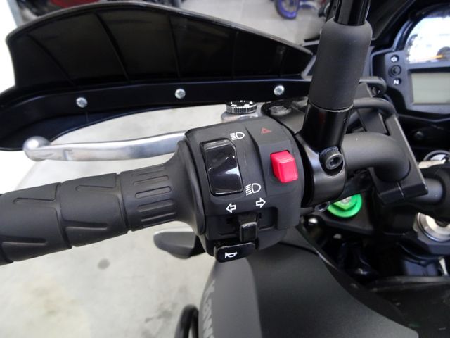 kawasaki - versys-650-tourer