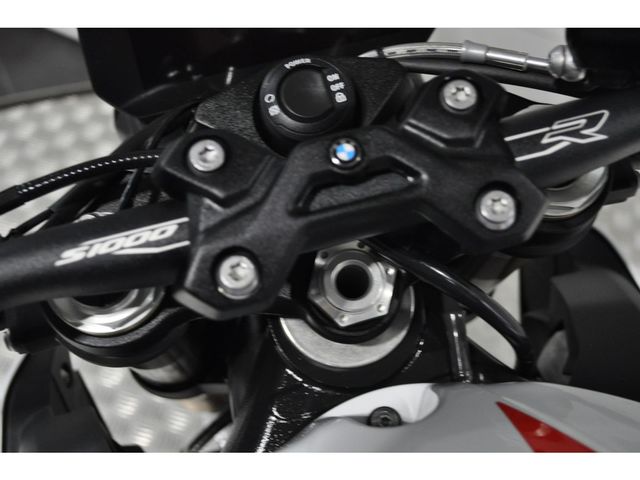 bmw - s-1000-r