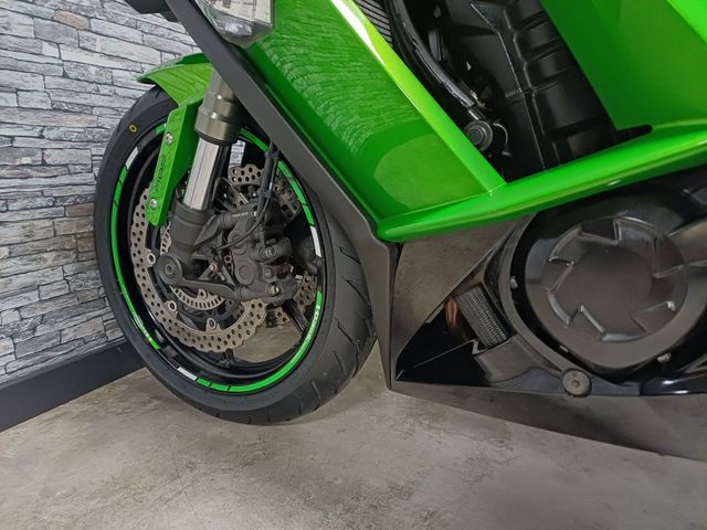 kawasaki - z-1000-sx-abs