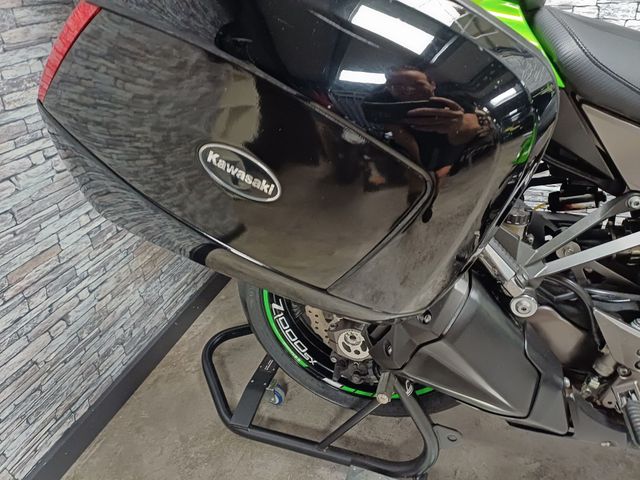 kawasaki - z-1000-sx-abs