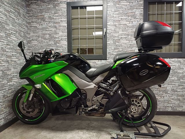 kawasaki - z-1000-sx-abs