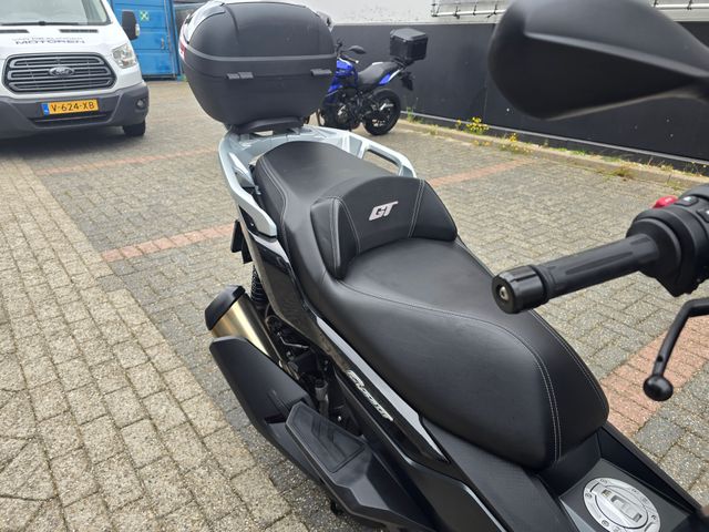 bmw - c-400-gt