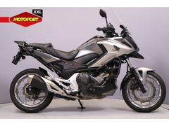 HONDA NC 750 X DCT