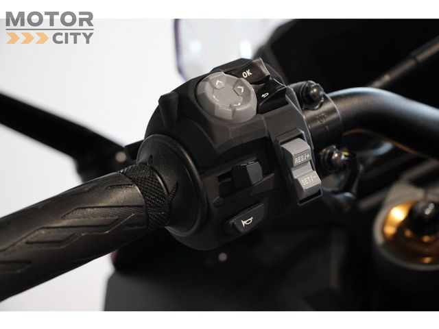 suzuki - gsx-s-1000-gt