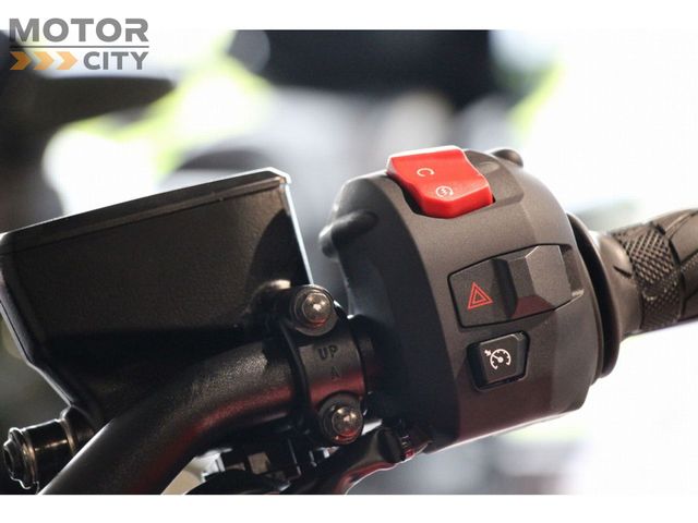 suzuki - gsx-s-1000-gt