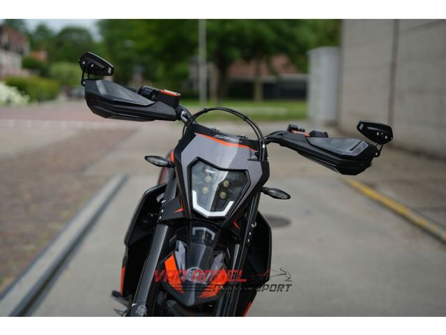ktm - 690-smc-r