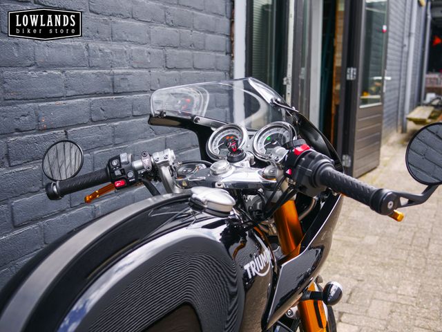 triumph - thruxton-rs