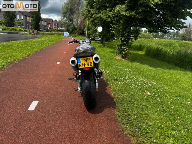 honda - cb-900-f-hornet