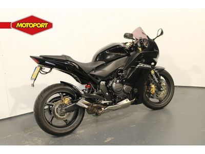 HONDA CBR 600 F – foto 2