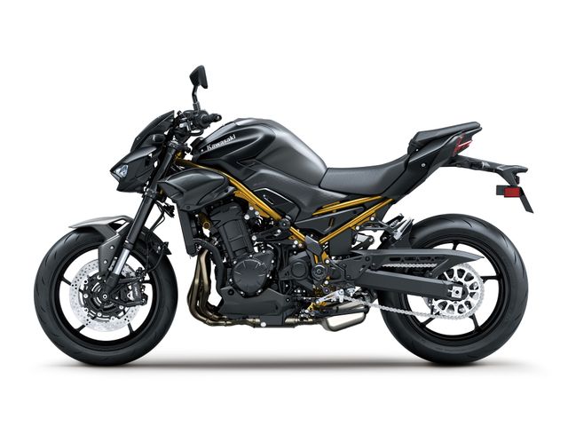 kawasaki - z900