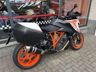 KTM 1290 SUPER DUKE GT – foto 3