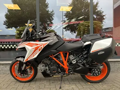 KTM 1290 SUPER DUKE GT – foto 4