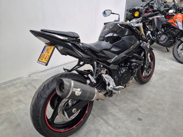suzuki - gsr-750