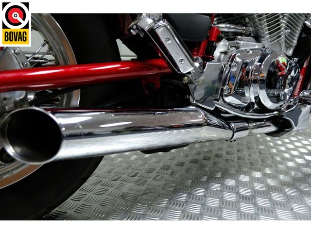 suzuki - vs-750-intruder