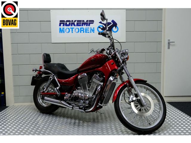 suzuki - vs-750-intruder
