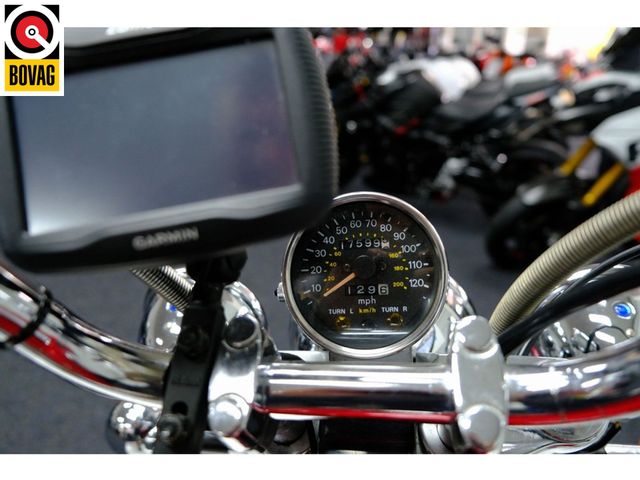 suzuki - vs-750-intruder
