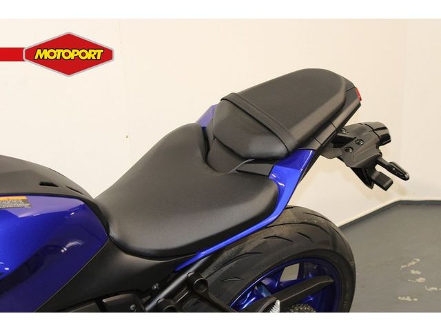 yamaha - mt-07-y-amt