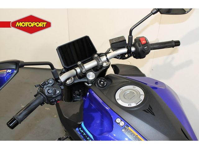 yamaha - mt-07-y-amt