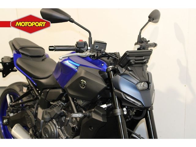 yamaha - mt-07-y-amt